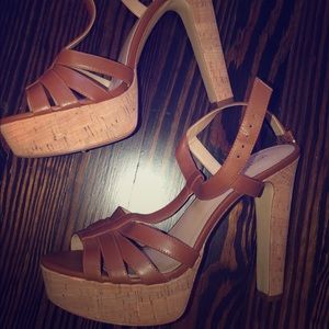 Michael Kors size 8.5 tan leather & cork heels